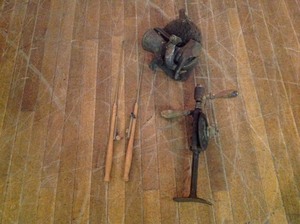 lot 104 image: Vintage Tools & Fishing Rods