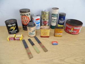 lot 17 image: Vintage Tins - Containers