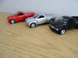 lot 73 image: Lot of 3 Chevrolet Vehicles
