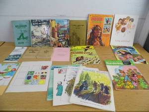 lot 87 image: Books - Magazines