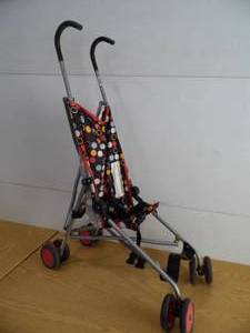 lot 109 image: Candlestick Stroller