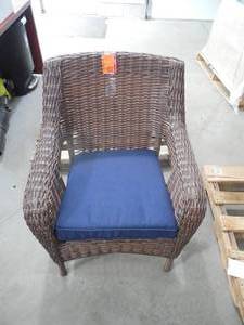lot 44 image: Cambridge Brown Wicker Outdoor Patio Chair with Standard Midnight Navy Blue Cushions