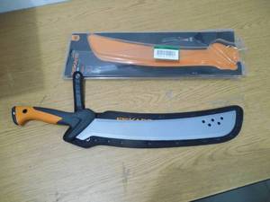 lot 66 image: Fiskars Machete (24 in.)