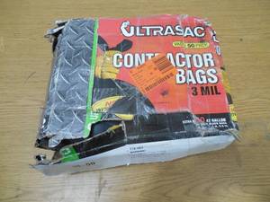 lot 125 image: 42-Gallon Contractor Bag with Flaps (50-Count)