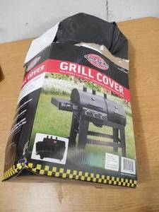 lot 149 image: Char-Griller Double Play Grill Cover