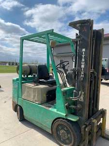 lot 4 image: Hercu-Lift  5000lb Forklift
