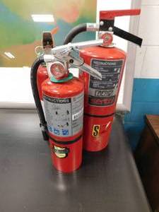 lot 148 image: 3 - Fire Extinguishers