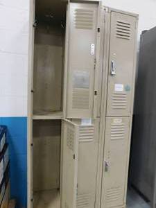 lot 172 image: Lyon Storage Lockers - 36(w) x 78(h) x 15(d)