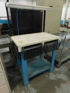 lot 245 image: Work Bench with Overhead Light - 36(w) x 40(h) x 24(d)