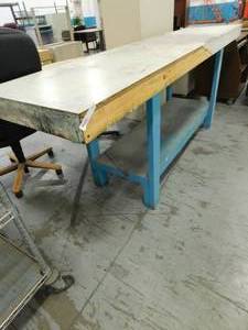 lot 250 image: Work Bench - 8(w) x 3(h) x 24(d)