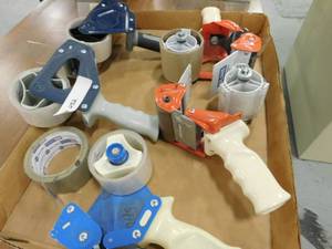 lot 252 image: 5 - Packaging Tape Dispensers
