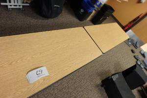 lot 69 image: Folding classroom table