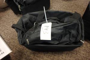 lot 143 image: Massage chair bag