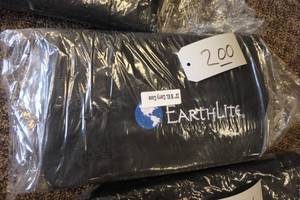 lot 200 image: Earth Lite Table Bag