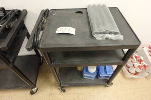 lot 224 image: Powered cart