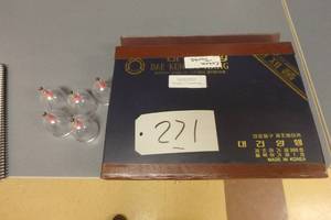 lot 271 image: DAE KUN BU-Hang cupping set