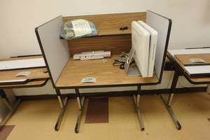 lot 284 image: Testing cubicle