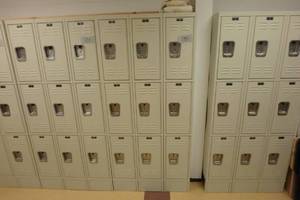 lot 292 image: Nine unit locker system
