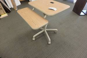 lot 308 image: Computer desk
