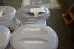 lot 346 image: (2) Revlon waxing pots