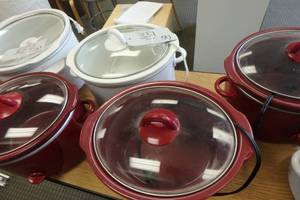 lot 351 image: (2) Rival crock pots