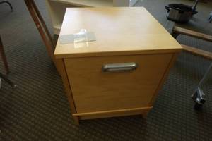lot 353 image: Blond lateral file