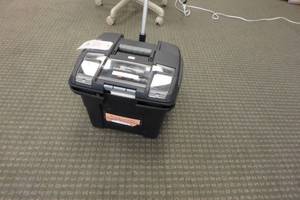 lot 364 image: Wheeled totecart