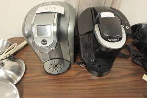 lot 459 image: Two Keurigs