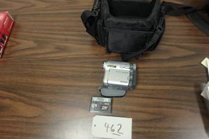 lot 462 image: Sony DCR-TRV33