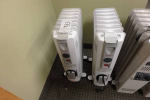 lot 483 image: Pair Honeywell Heaters