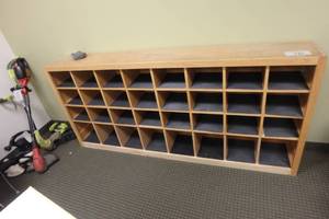 lot 485 image: Wooden Shoe Rack