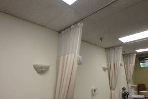 lot 497 image: Divider curtain