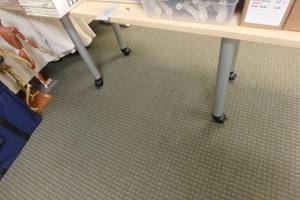 lot 530 image: DesQ Classroom table