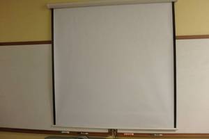 lot 534 image: Screen