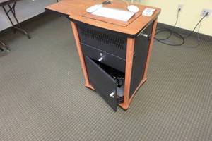 lot 619 image: Wooden AV Cart