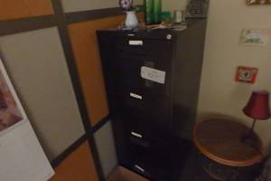 lot 652 image: Black Legal Size 4 Drawer File