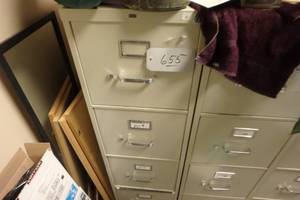 lot 655 image: 4 Drawer File