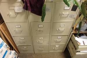 lot 656 image: 4 Drawer File