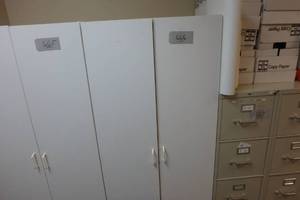 lot 666 image: White Wood Cabinet