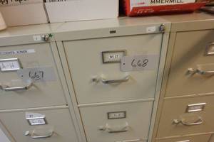 lot 668 image: 4 Drawer File