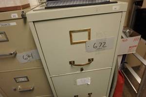 lot 672 image: 4 Drawer File