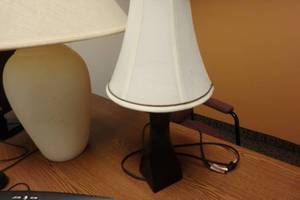 lot 690 image: Lamps