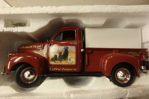lot 329 image: Love of Labs