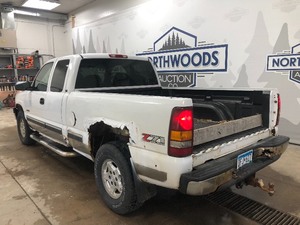 2002 Chevy Silverado 4x4 -No Reserve-