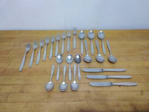 24 Pieces of Stainless Steel Flatware