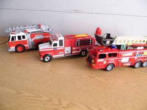 Lot of 3 Firetrucks