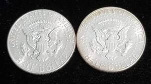 2 AU 1964 KENNEDY SILVER HALF DOLLARS