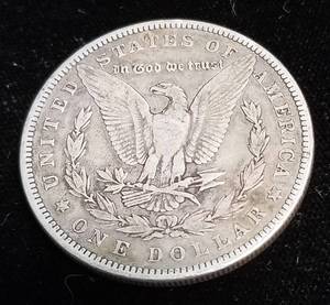 1882 MORGAN SILVER DOLLAR