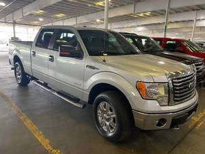 lot 1 image: 2012 Ford F-150 XLT Crew 4x4