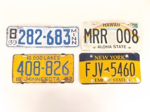 lot 24 image: 4 Vintage License Plates